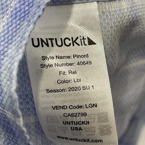 UNTUCKit Men's Button Up Shirt Pinord Style #40649 Size Large Blue Plaid Cotton - Picture 7 of 7